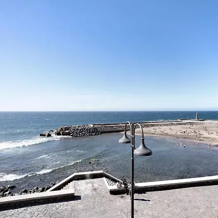 Frente Al Mar En Bajamar شقة